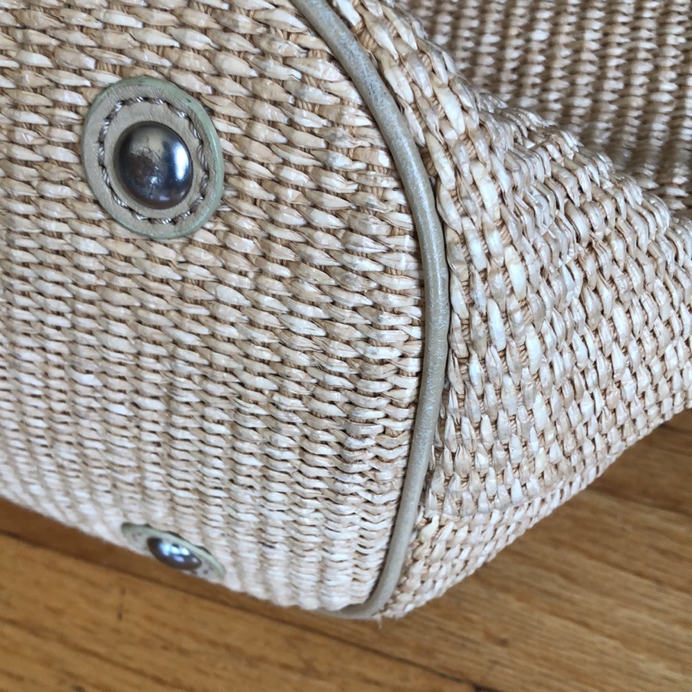 MAXX NEW YORK LARGE WOVEN STRAW TOTE - Picture 6 of 12